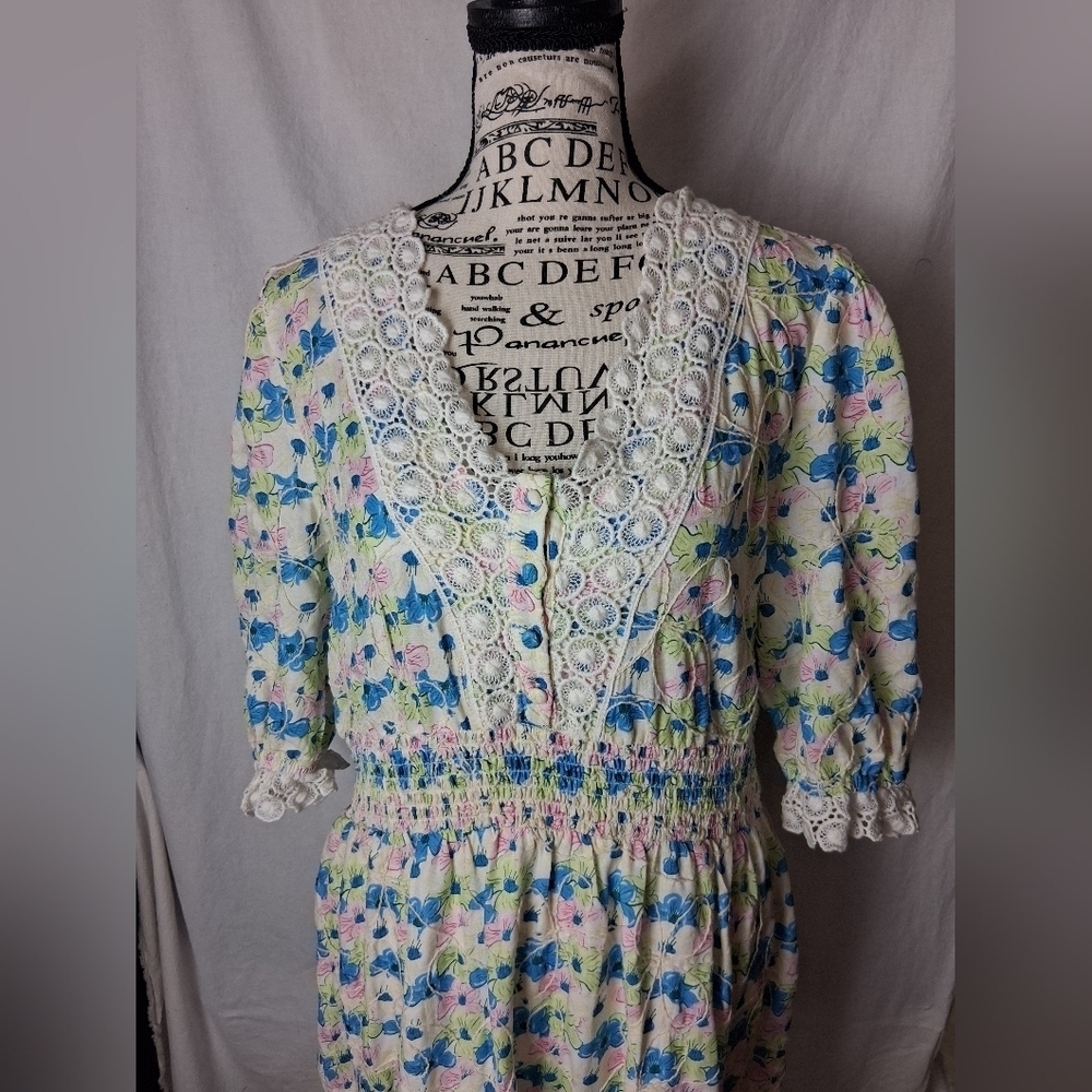 Melloday XL Dress - Picture 2 of 6